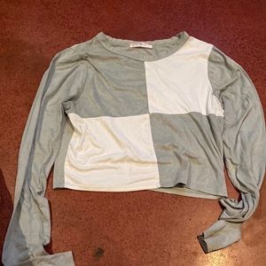 Green and white long sleeve crop top size large